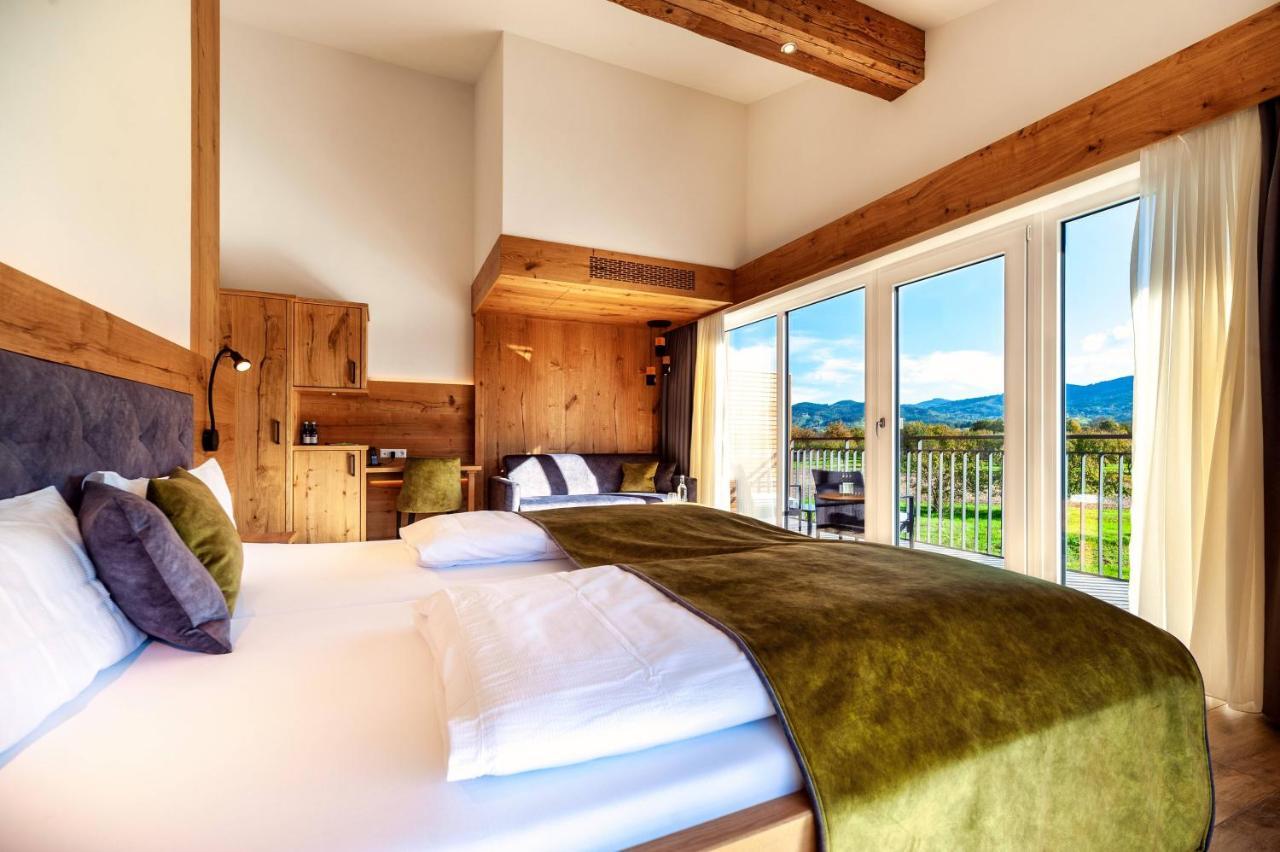 Landhotel Zum Wagen อเคิร์น ภายนอก รูปภาพ